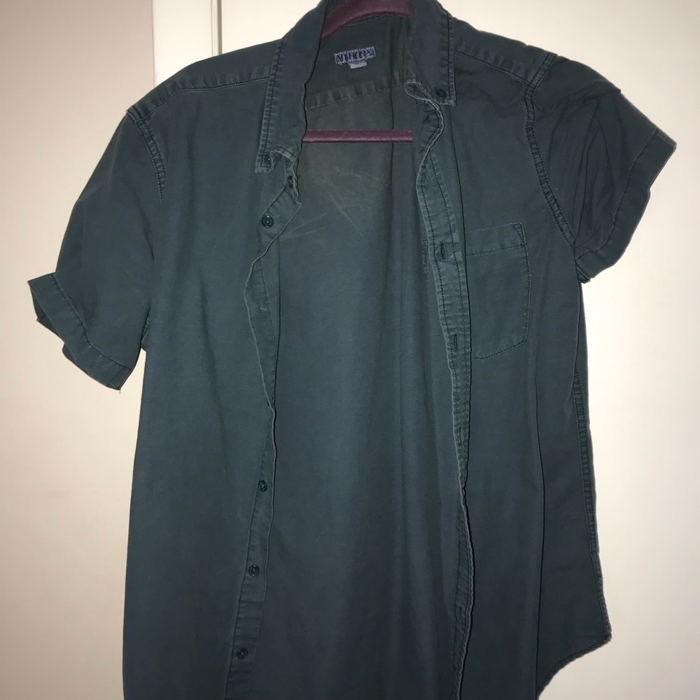 Men’s medium casual t-shirt